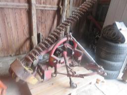 moulin à faucher N.H. att 3 pts 