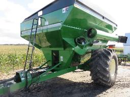 grain cart Unverfeth 7250, sur pneus 900/160R32