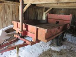 remorque à bascule 2 essieux sur pneus ll-L-15 avec boite en acier 7X10 