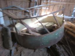 round bale feeder 