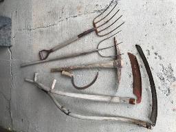 outils antiques 
