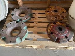4 weights , 2 for W-4 tractor