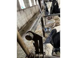 2 tie pipes for 56 cows