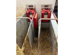 nourrisseur à veaux Urbain Alma Pro , 2 places avec laveuse de tétines et cabine 