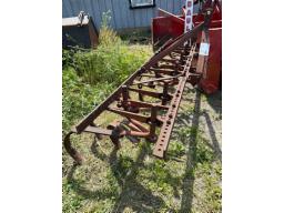  M.F. cultivator 3 pth