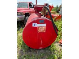 fuel tank red 250 gals /electric pump 