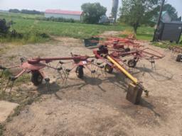 N.H. 163  hay tedder  4 spinners