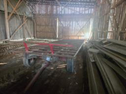 round bale wagon, steel platform, tandem , 22.5 ft on 15in tires 