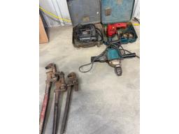 2 drill- 1 saw- 3 pipe wrench 