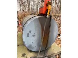 fuel tank w/pump, one 2000 liter, gas boy pump 