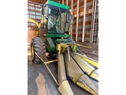 fourrag&egrave;re J.Deere No 5440 automotrice, moteur diesel, nez &agrave; ma&iuml;s 3 rgs, 4270 hres