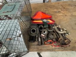 pin-hook- cage for catching small animals