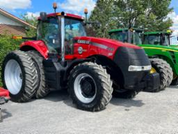 2013 Case IH Magnum 235 AFS , 4Wd, NIV: ZCRD09255, +300Hp, 50 km, DeLuxe Cab, cab/air, front & cab suspension, rear tires 50in, front 34in , duals on each wheel, power shift trans. , 