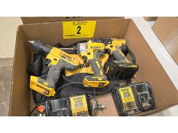 LOT DE (3) PERCEUSES VISSEUSES "DEWALT", AVEC BATT