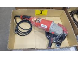 MEULEUSE DE SURFACE "MILWAUKEE" ET SYST&Egrave;ME D'ASPIR