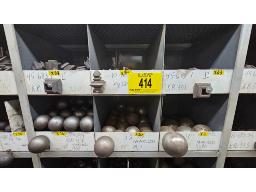 LOT D'ENV. (4826) UNIT&Eacute;S D'ACCESSOIRES, CAPS DE PO