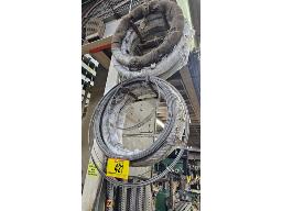 LOT DE ROULEAUX DE BROCHE NOIRE, ENV. 300 LB TOTAL