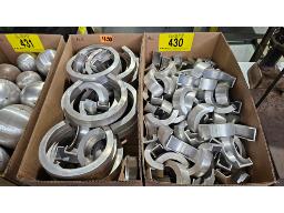 LOT DE (2) BO&Icirc;TES D'ALUM.