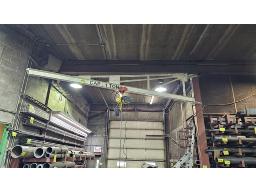 LOT COMPRENANT POTENCE ENV. 18' ENV. 1 TONNE AVEC 