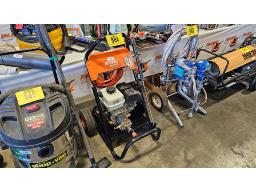 LOT COMPRENANT LAVEUSE &Agrave; PRESSION STIHL, RB 400 &Agrave; 