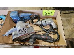 LOT COMPRENANT (1) SABLEUSE &Agrave; BANDE SEARS, (1) SAB