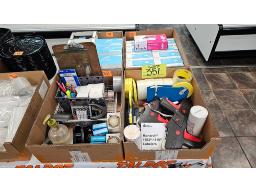 LOT COMPRENANT &Eacute;TIQUETEUSE MONARCH, SCELLEUSE &Agrave; SA