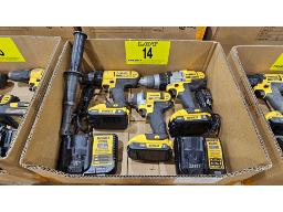 LOT DE (2) PERCEUSES, (1) VISSEUSE DEWALT 20 V AVE