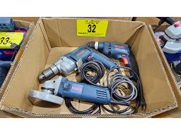 LOT DE (1) PERCEUSE MARTEAU &Eacute;LECTRIQUE, (1) PERCEU