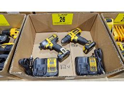 LOT DE (1) VISSEUSE ET (1) PERCEUSE 12 V AVEC BATT