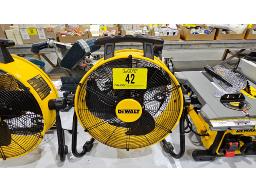 LOT DE (1) VENTILATEUR PORTATIF DEWALT, 18", MOD. 