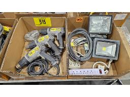 LOT COMPRENANT (3) PISTOLETS CHAUFFANTS STANLEY FA
