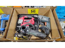 LOT COMPRENANT (1) RECTIFIEUSE METABO, (1) SCIE SA
