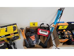 LOT COMPRENANT CASQUE DE S&Eacute;CURIT&Eacute; HUSQVARNA, LUMI&Egrave;