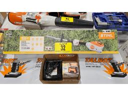 LOT COMPRENANT (1) MOTEUR COMBISYST&Egrave;ME STIHL KMA 8