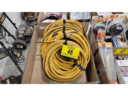LOT COMPRENANT &plusmn; (4) BOYAUX PNEUMATIQUES
