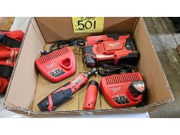 RATCHET MILWAUKEE M-12 AVEC CHARGEUR ET BATTERIE
