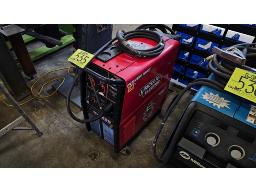 SOUDEUSE LINCOLN POWER MIG 256 ET ACCESSOIRES
