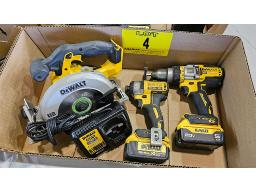 LOT COMPRENANT (1) SCIE DEWALT RONDE &Agrave; BATTERIE, (