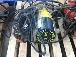 Chain Hoist 110/220 volts, 2 tonnes