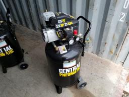 Compresseur Central Pneumatic neuf 21 gallons 2.5 