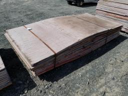 Lot de plywood 3/4 à béton environ 18