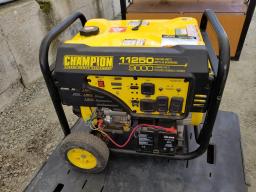 Génératrice Champion 9000 watts  110/220 volts