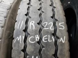 1 Pneu usagé  Michelin 11R22.5
