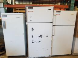 3 Réfrigérateurs