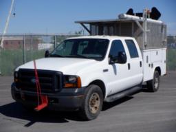 2007, FORD, F-350 XL, Odomètre: 58 726 km, Masse: 