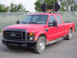 2010, FORD, F-350 XL, Odomètre: 154 852 km, Masse: