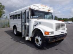 2003, INTERNATIONAL, 3800 DT 466E, Odomètre: 91 52