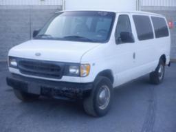 2001, FORD, E-350 XL, Odomètre: 294 585 km, Masse: