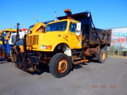 1998, INTERNATIONAL, 4900, CAMION 6 ROUES AILE/GRA