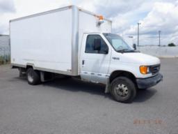 2004, FORD, E-450, CAMION 6 ROUES CUBE 14 PI, Mass